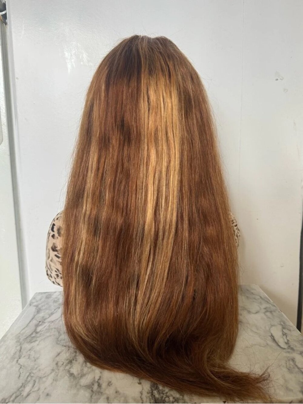100% Human Hair Lace Front Wig Medium Brown Straight Highlighted Pre-Owned - Picture 7 of 10